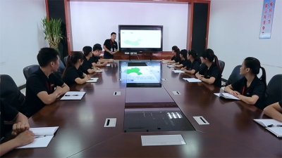 視隆光電-管理團(tuán)隊(duì) 視隆光電-管理團(tuán)隊(duì)